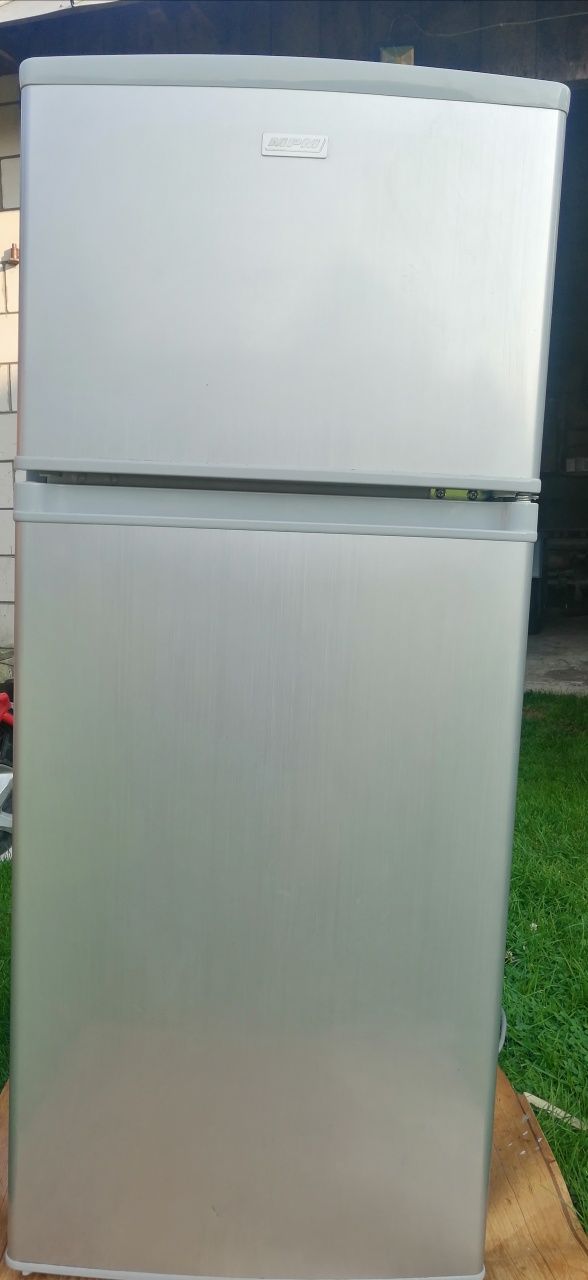 Sprzedam lodówkę
