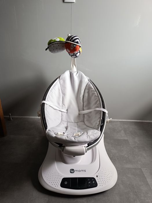 4 moms - Mamaroo 4 model 1037