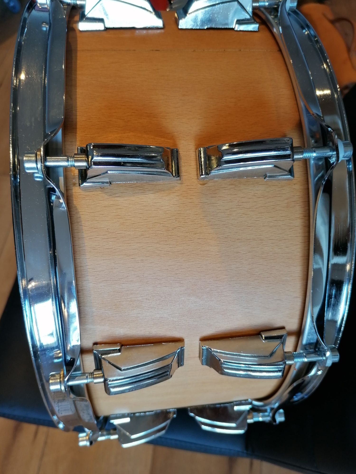 Amati werbel bukowy po renowacji