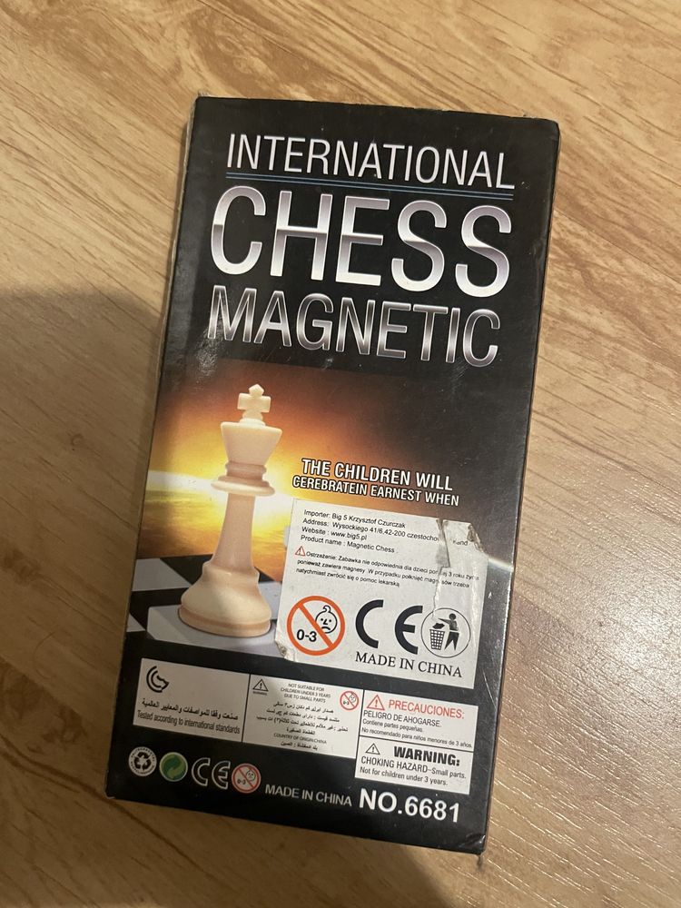 Mini szachy magnetyczne
