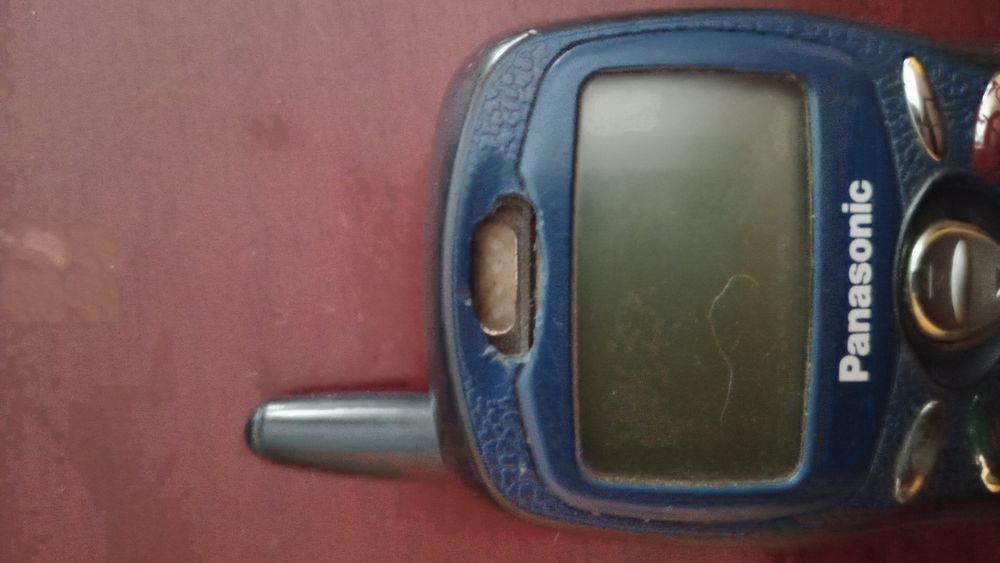 Lote de telemóveis antigos Motorola Ericsson e Panasonic