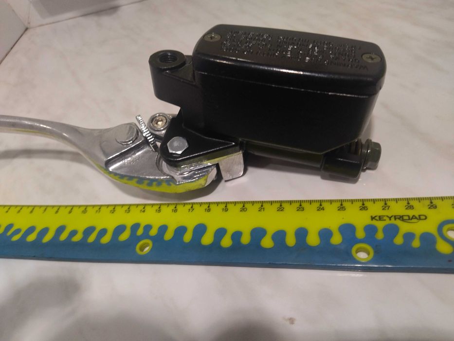 Тормозная машинка Honda cb400