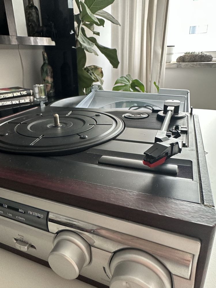 Gira Discos Vintage