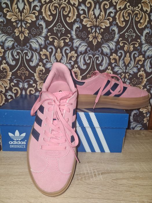 Жіночі кеди Adidas Gazelle