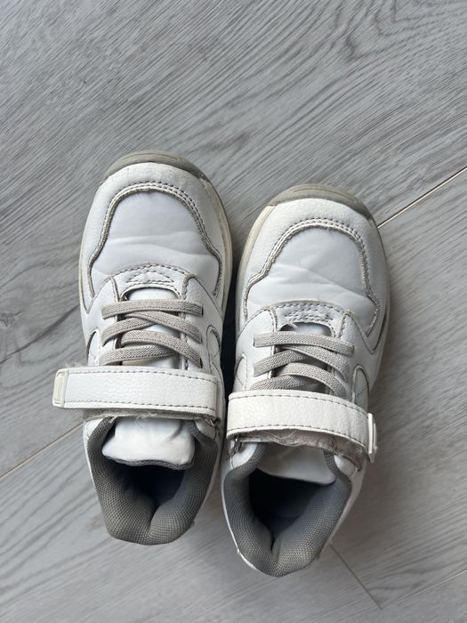 Adidasy biale rozmiar 31
