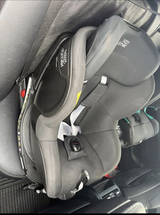 Fotelik Britax&Römer obrotowy isofix