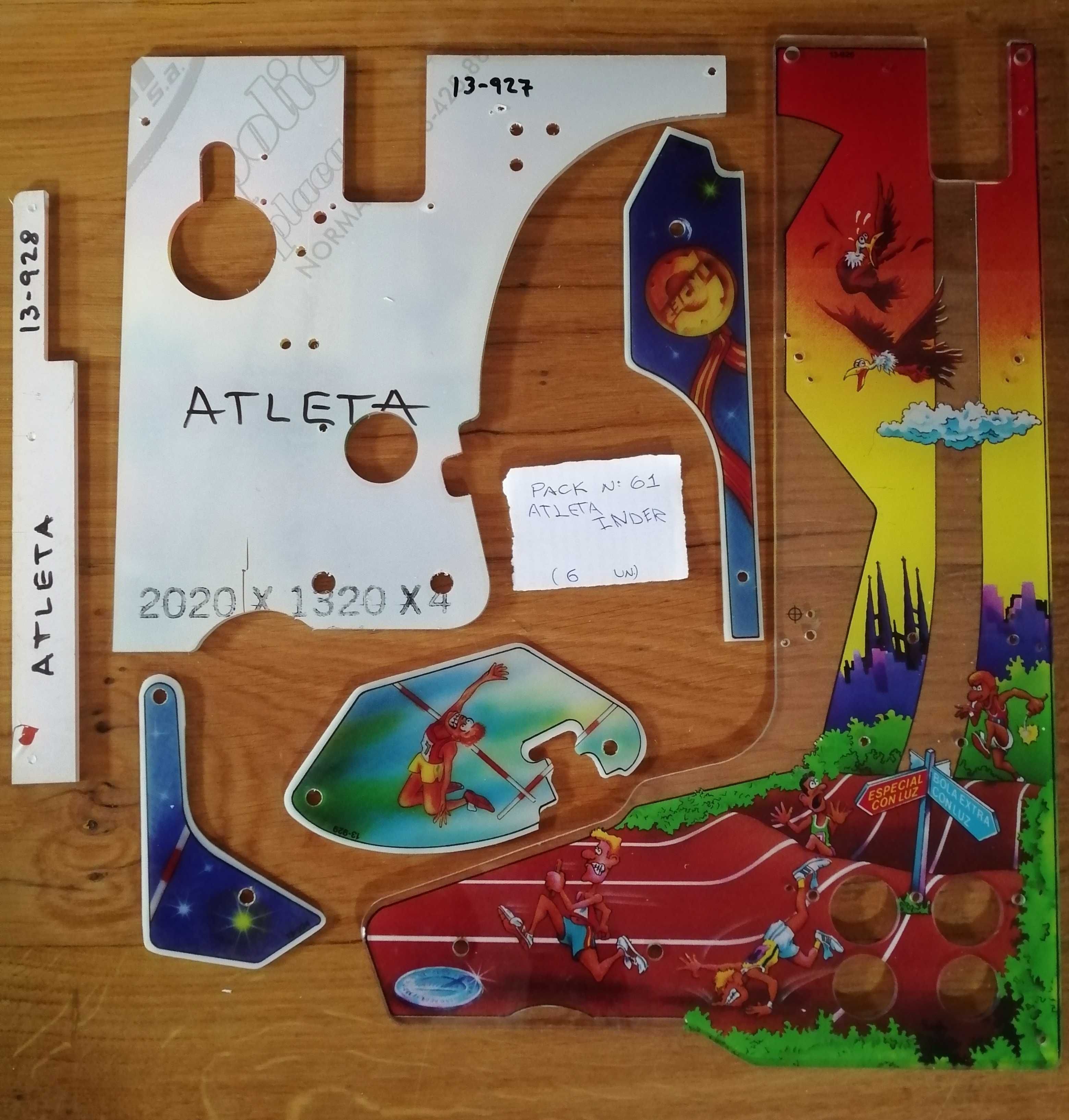 FLIPPERS / PINBALLS - ATLETA Decorativos de Tabuleiro e Outros
