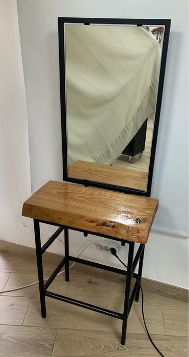 Bancada aparador com espelho