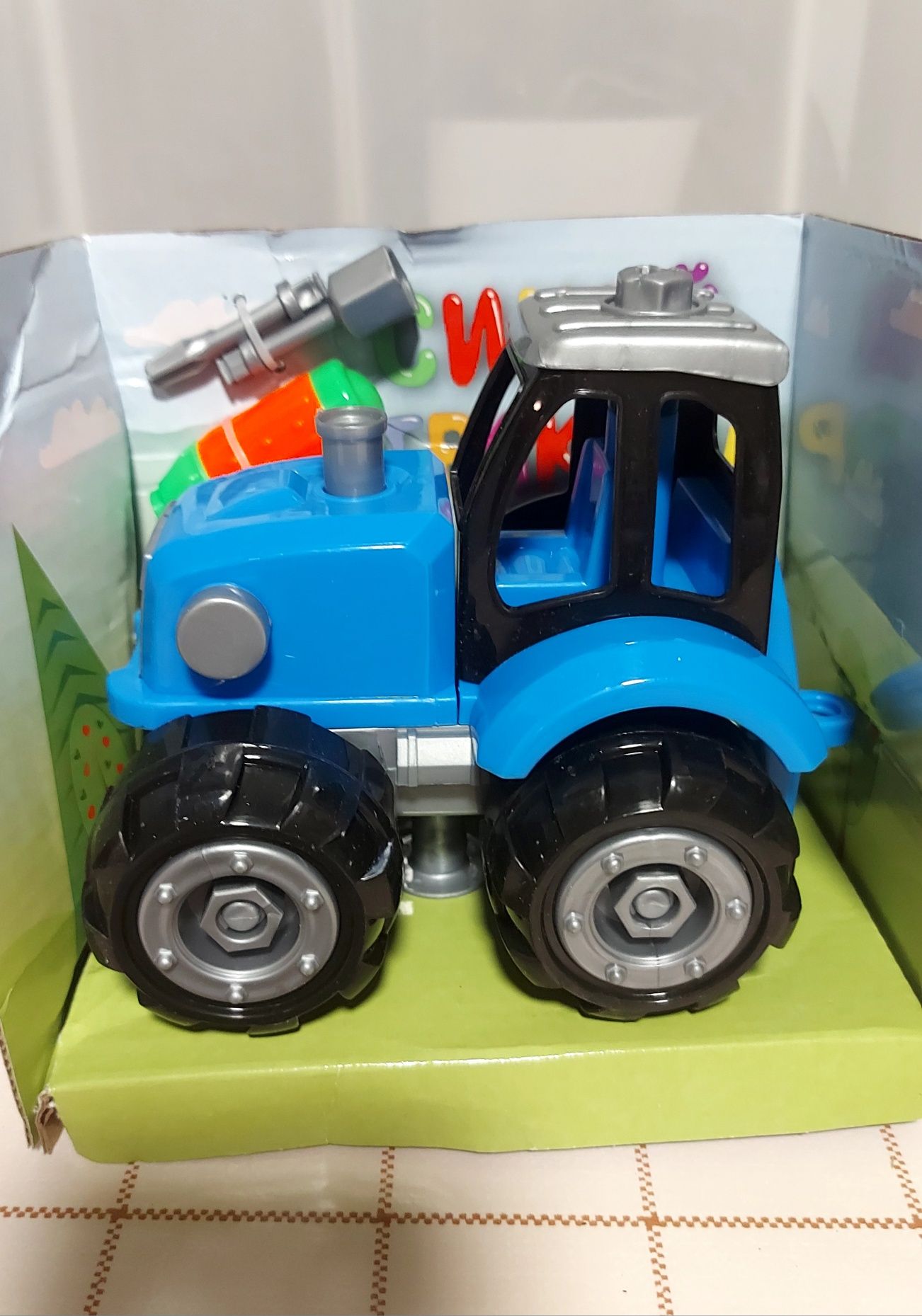 Машинка "Синий трактор" конструктор