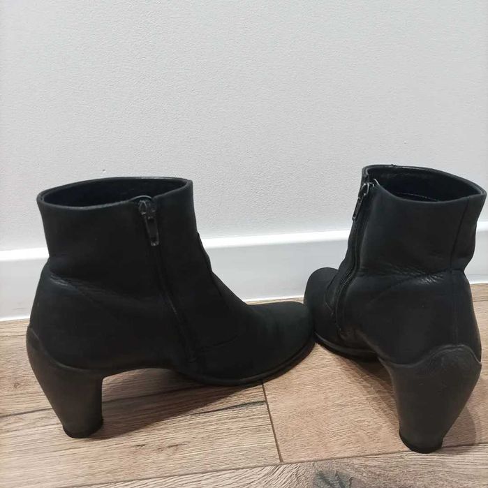 Botki Ecco Sculptured r. 38