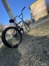 Велосипед BMX