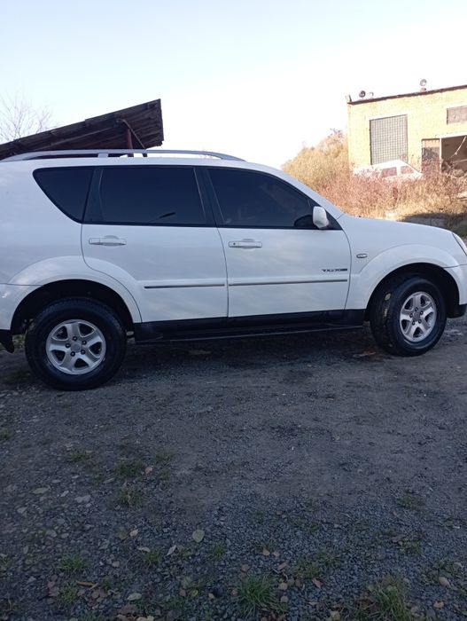 Продам Рекстон 2.7 дизеь на автоматі