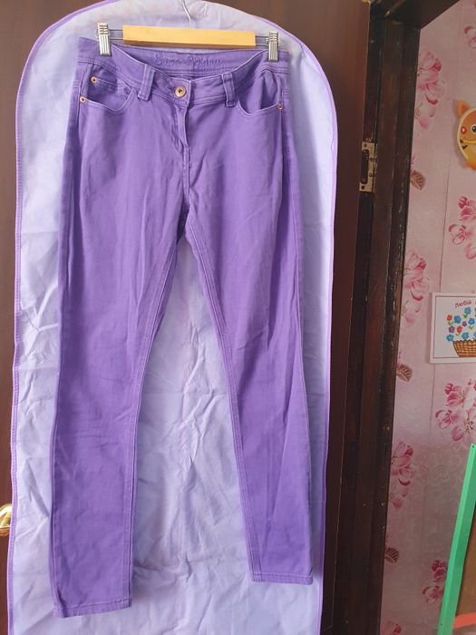 Класичні штани жіночі