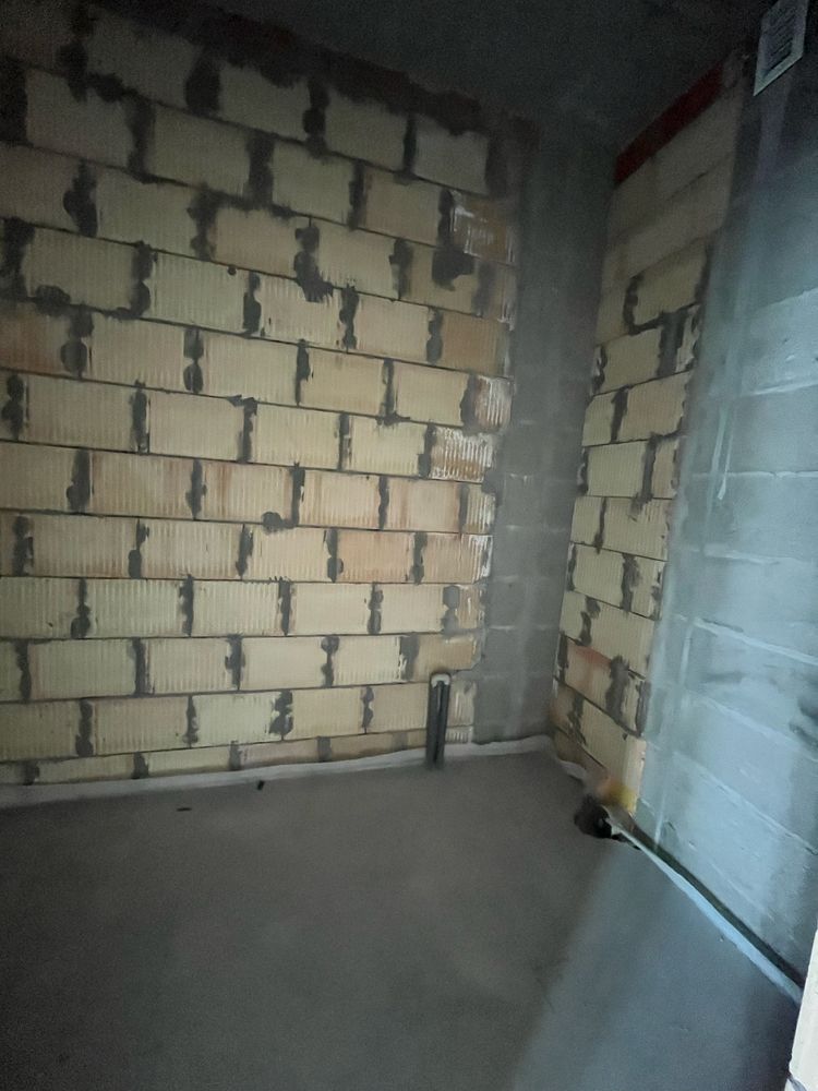 Срочно! Продам 1-к квартиру ( 46 м2) ЖК Женева , Центр