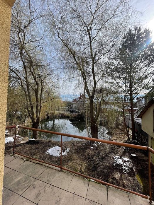 Оренда окремостоячого будинку у с. Солонка ( 3 кімнати)