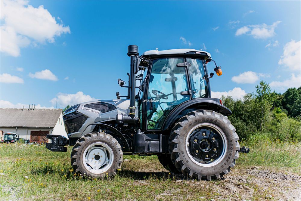 Трактор Скаут TB - 904 C*Кондиционер*По УкраїніДоставимоБЕЗКОШТОВНО-О!