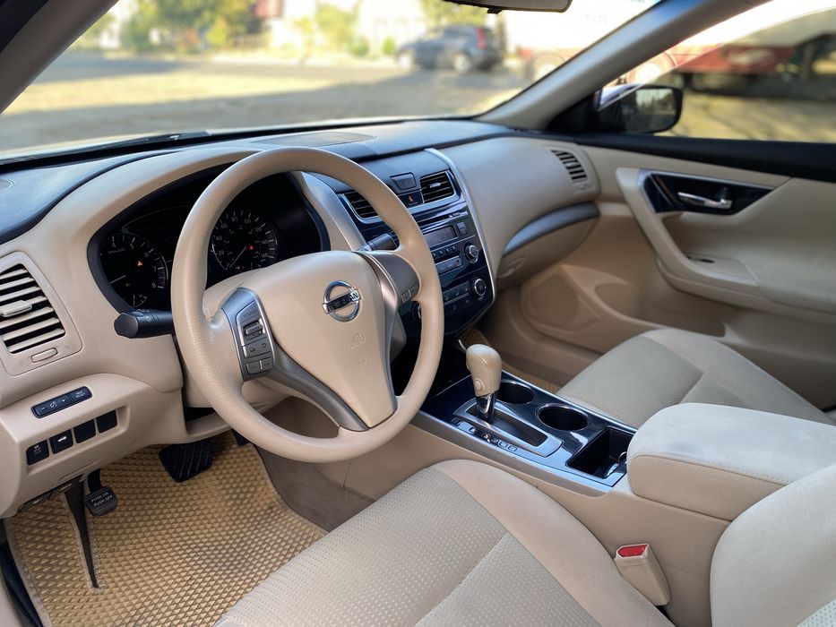 Nissan Altima 2013 Автомат