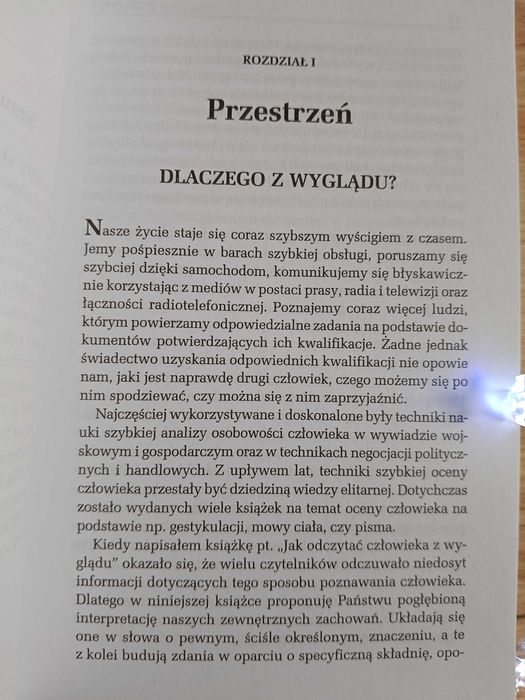 Zrozumieć człowieka z wyglądu Psychologia ubioru_ Dariusz Tarczyński