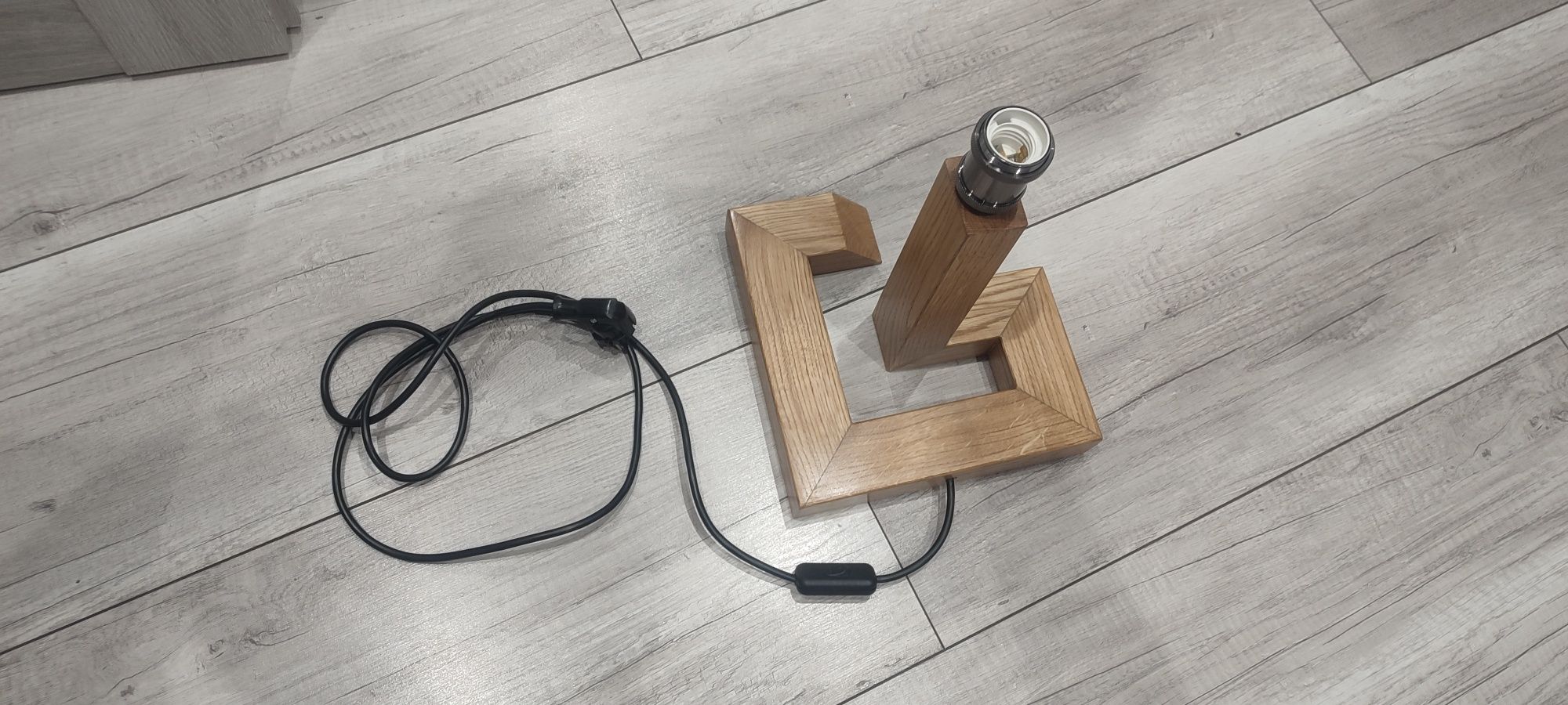 Dębowa lampka nocna loft lampa