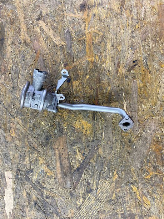 Zawór EGR Audi A6 C6 A8 4.2 BVJ