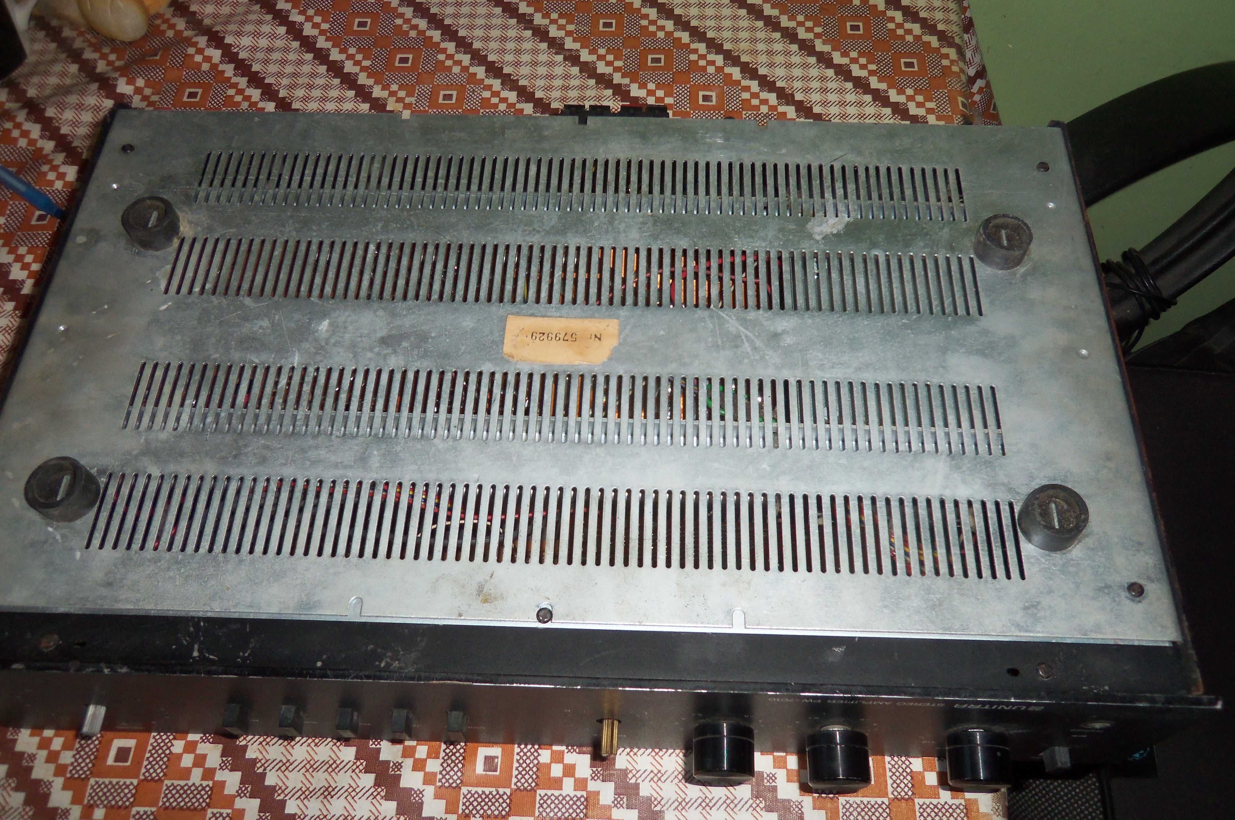 Wzmacniacz Stereo Unitra PW-7010, uszkodzony, do naprawy.