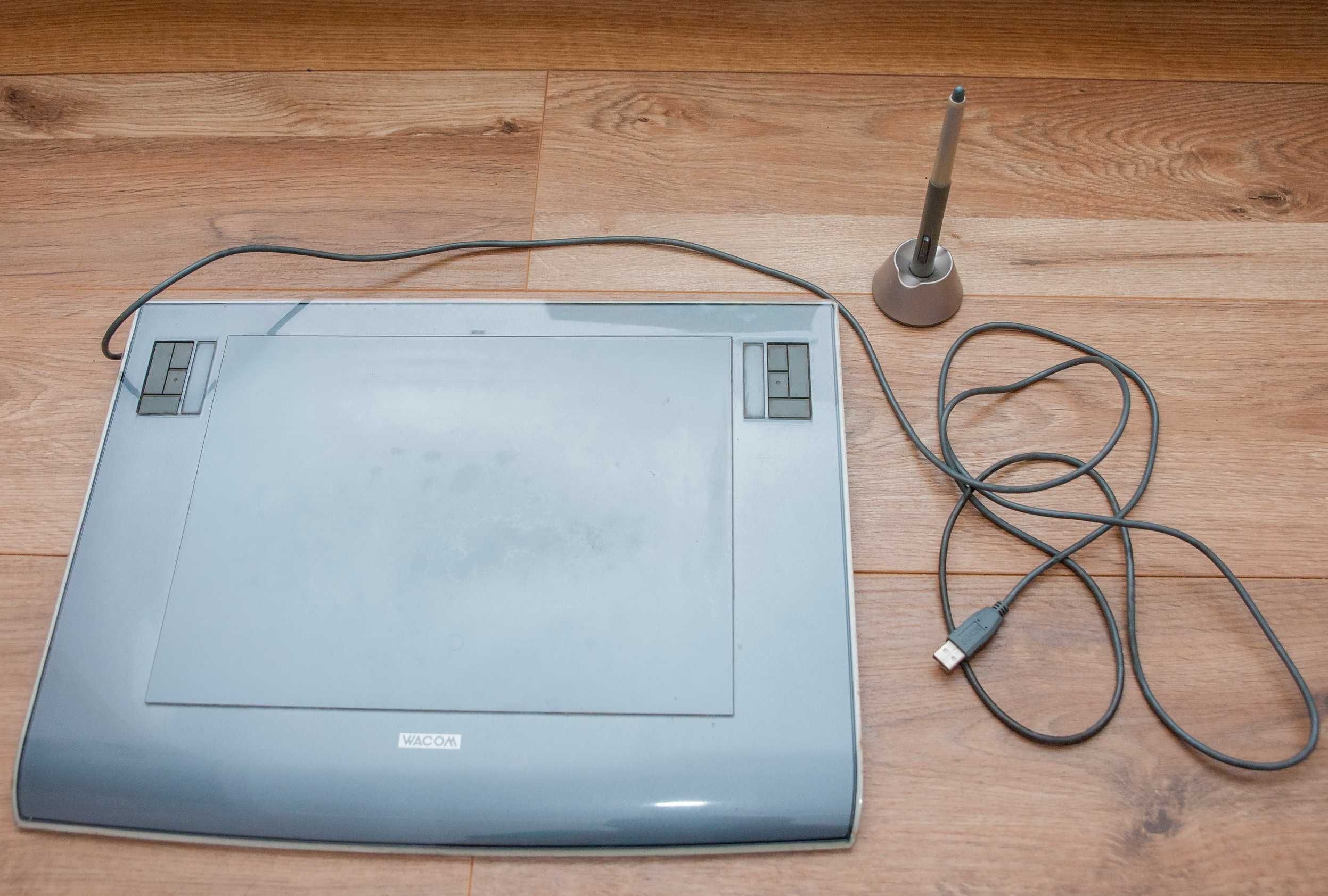 Графічний планшет Wacom PTZ-930 (A4)