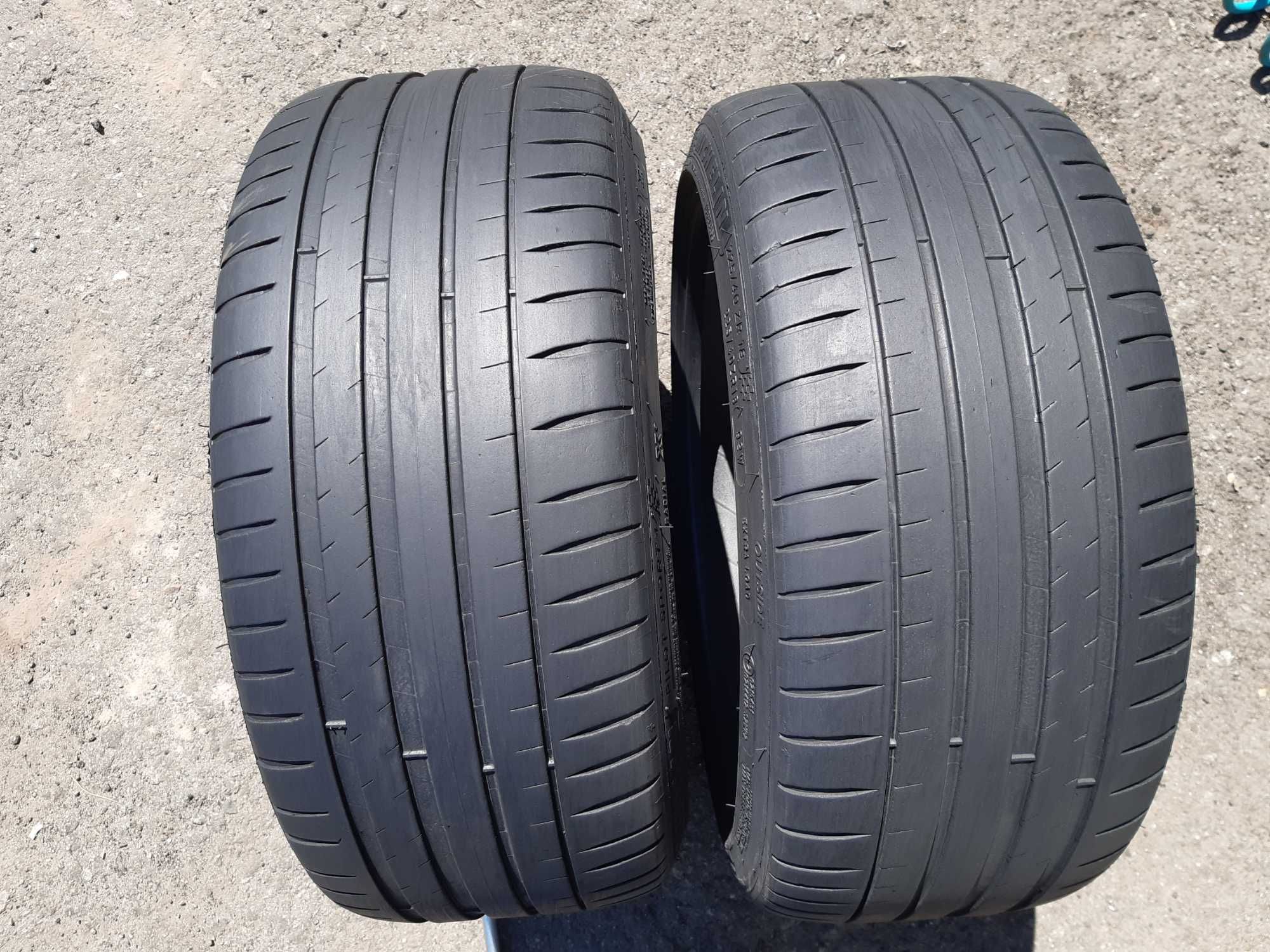 225/40/18 michelin