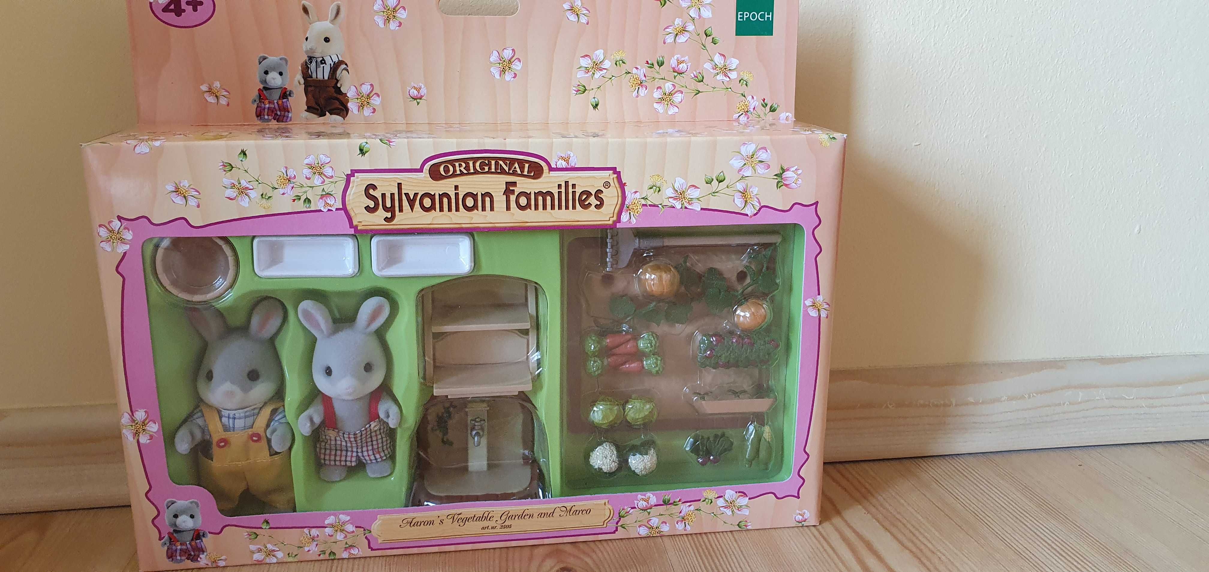 Sylvanian Families - Aaron's Vegetable Garden and Marco 2505