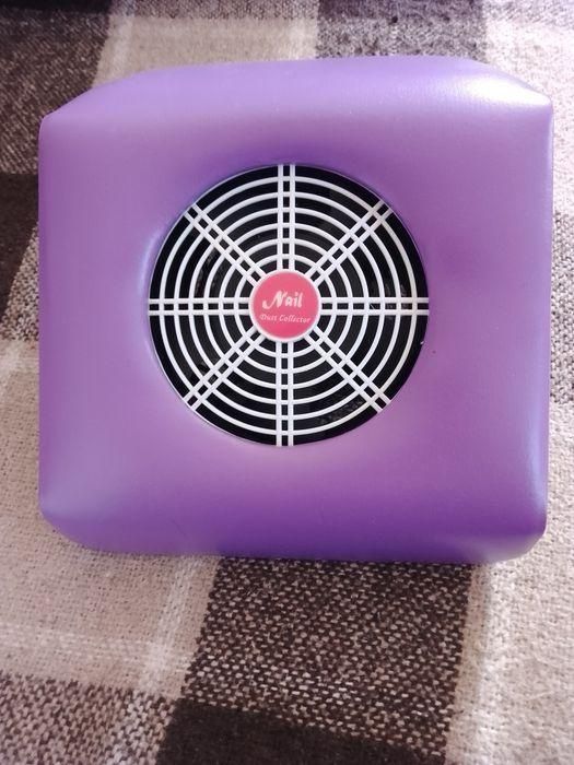 Продам витяжку для манікюру