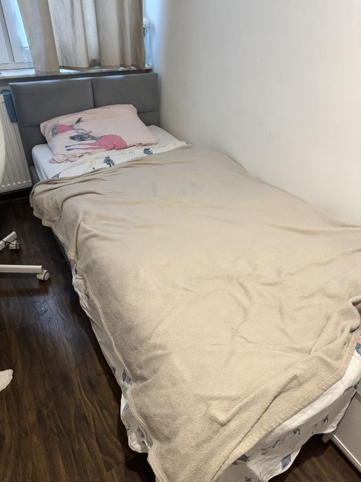 Meble dla nastolatki