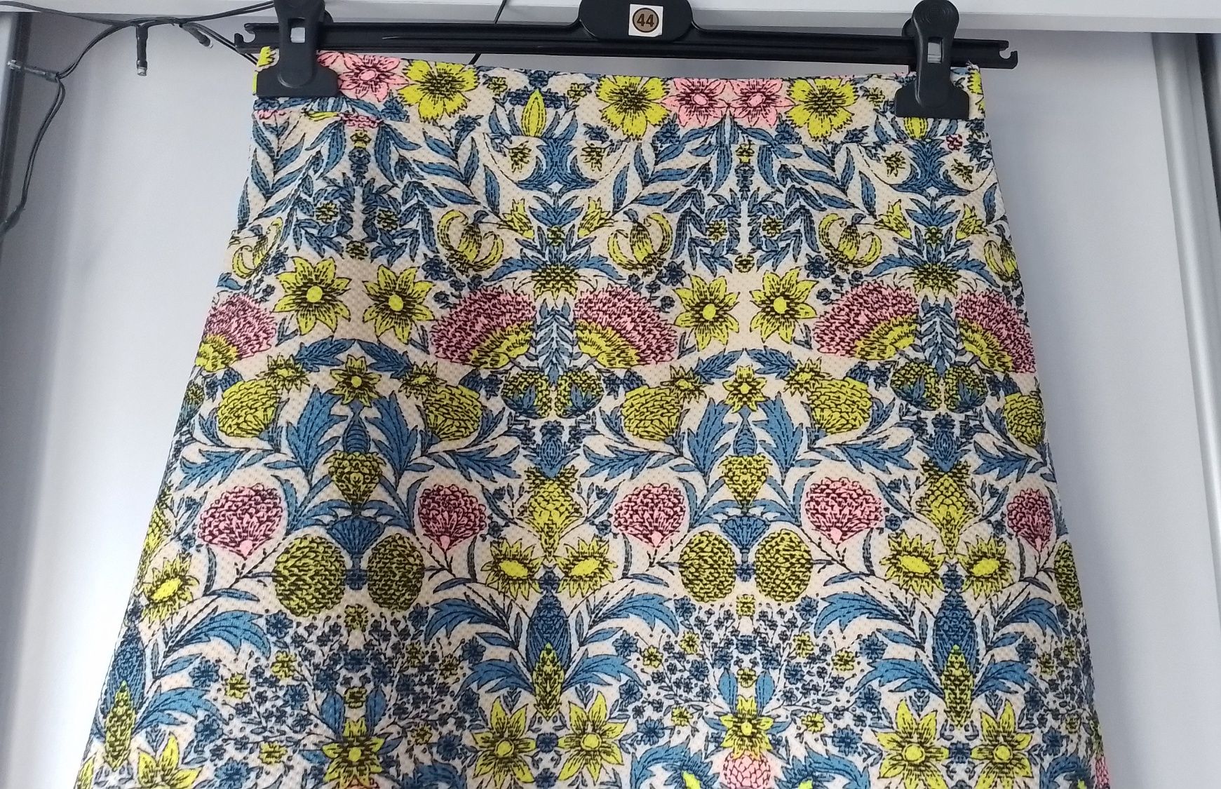 Spódnica mini w kwiatki H&M rozm.S