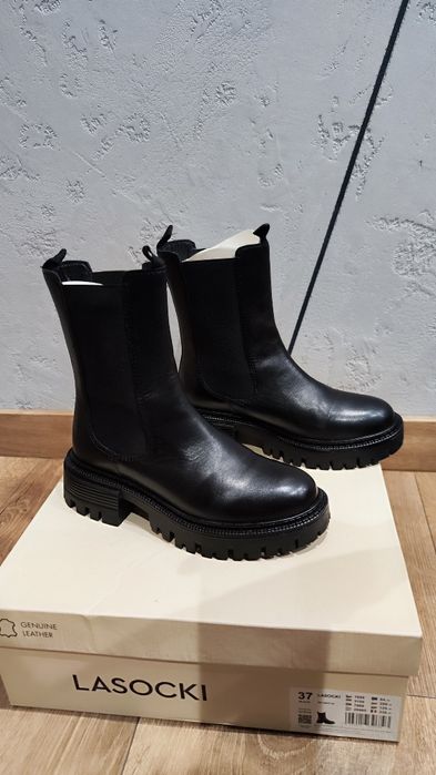Botki sztyblety Lasocki r.37 z gwarancją.