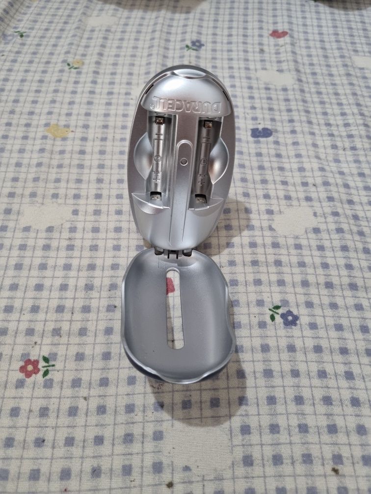Carregador Original para Pilhas Duracell