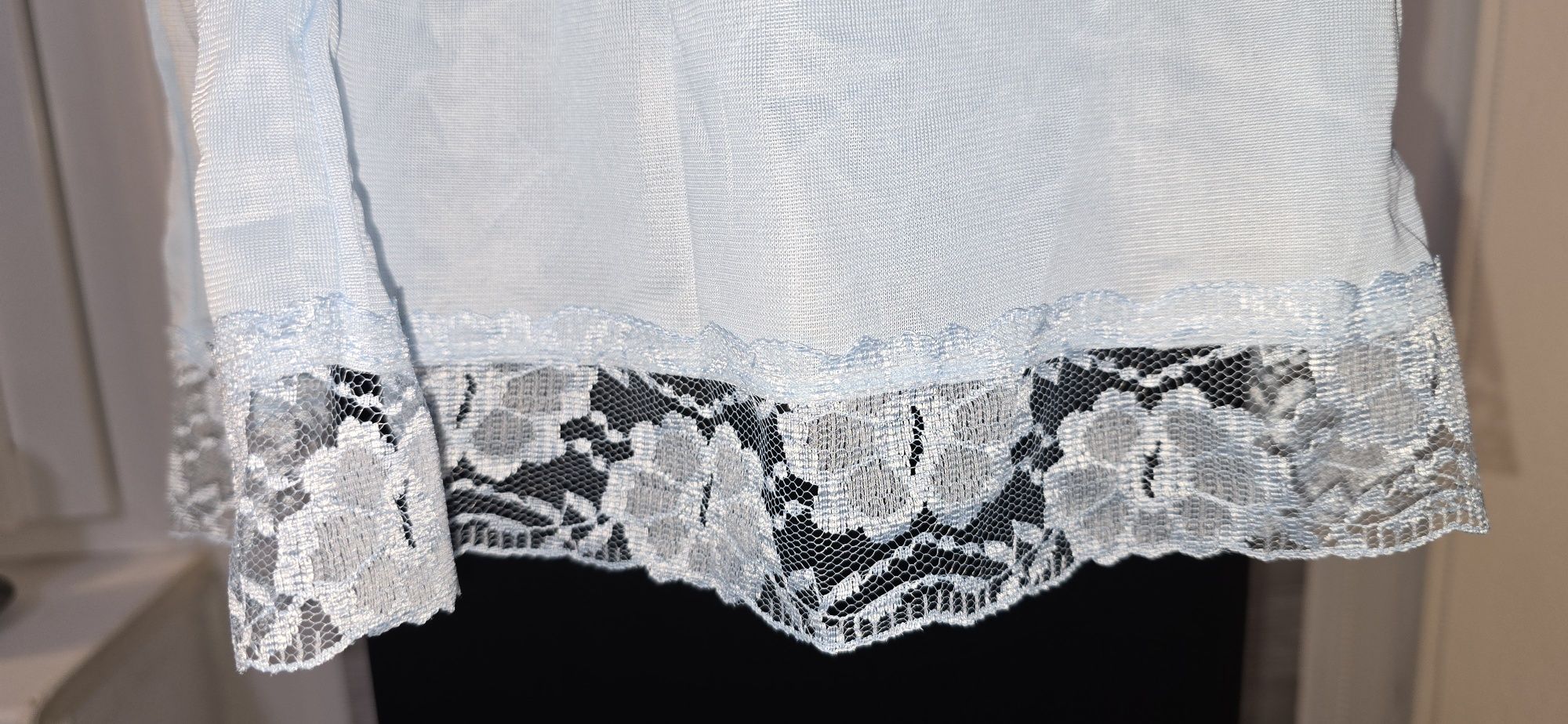 Elegancka Jasnobłękitna Halka Na Szerokich Ramiączkach Roz. 5XL/50/22