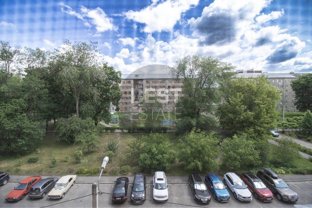 Продам 2 кімнатну квартиру, вул. Архітектора Альошина, ХТЗ