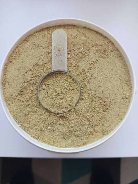 MIX 3E- 100 % uzupełnienie karmy dla gołębi w (proszku (800g)