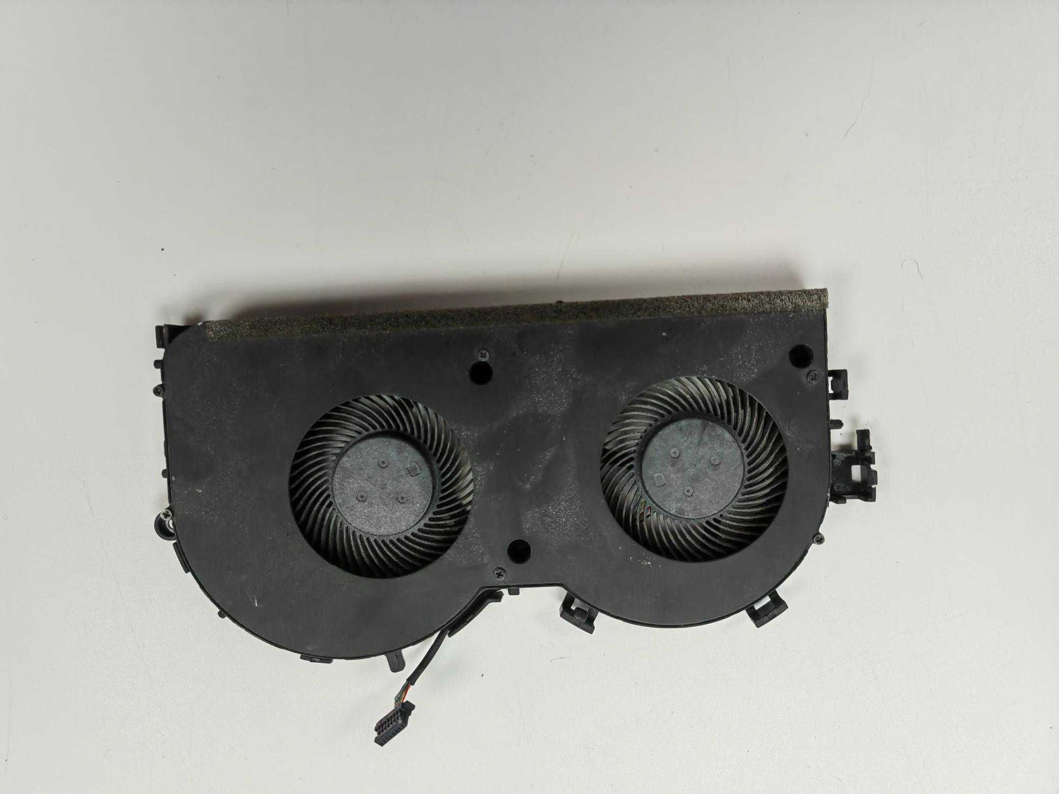 Chłodzenie Lenovo Legion Y520 – radiator + wentylatory (komplet)