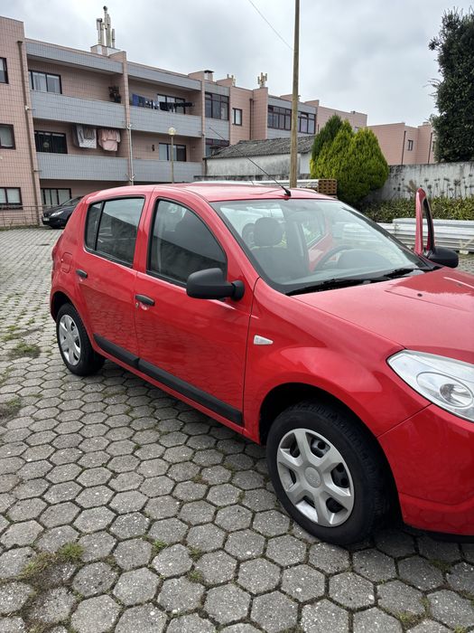 Vendo Dacia Sandero 2010