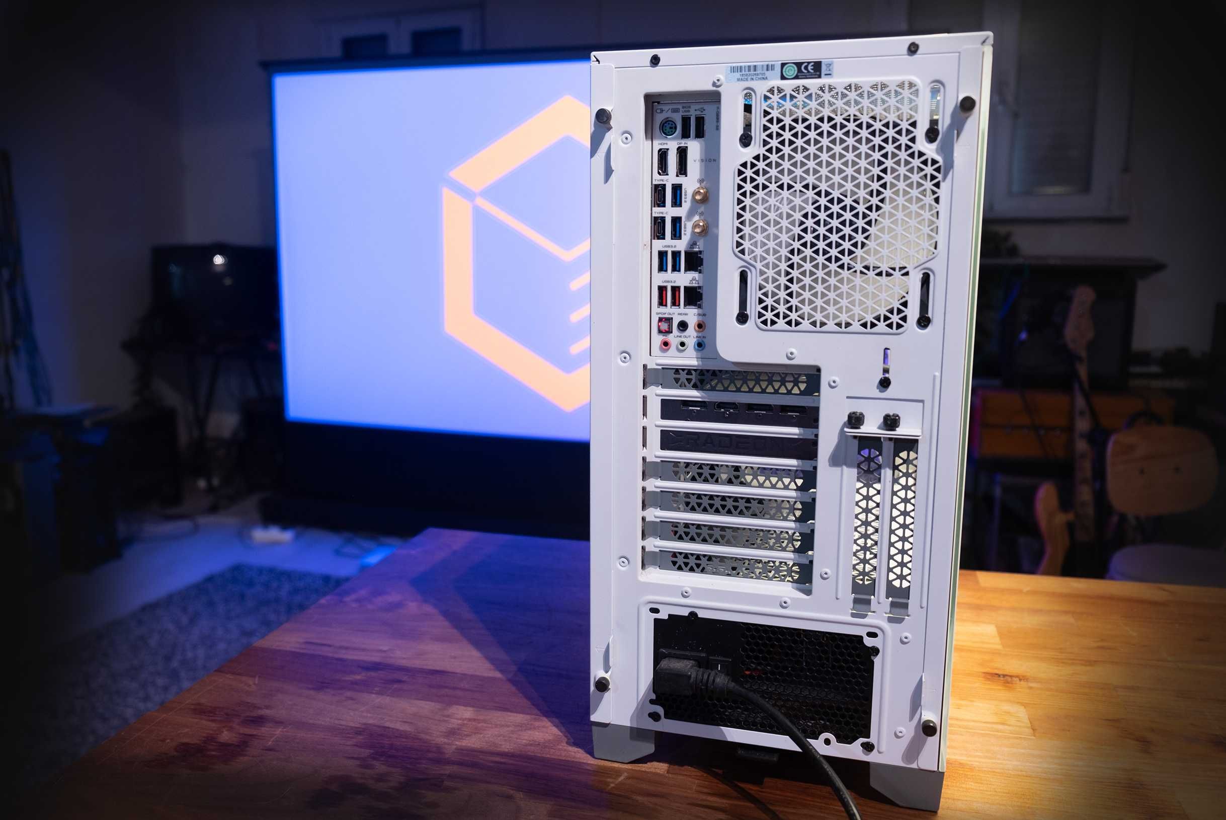 PC GAMING - Ryzen 12 Cores, Gráfica 6700XT