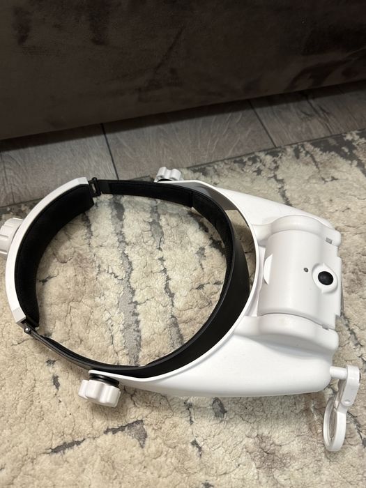 Окуляри збільшувальні бінокулярні з акумулятором і підсвіткою