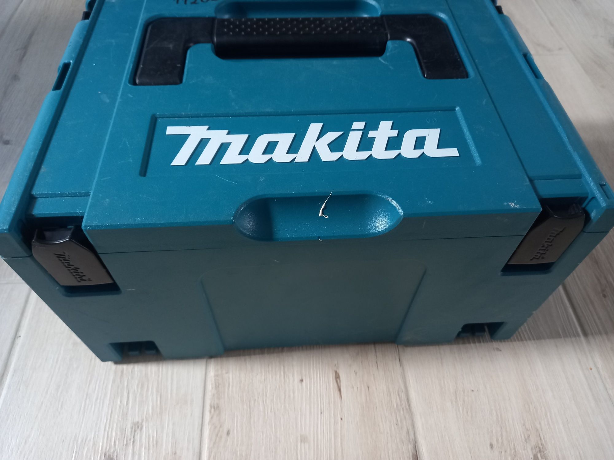 Набір інструменту Makita