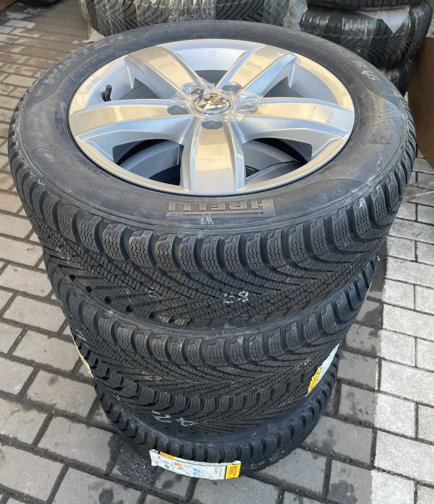 Nowe koła 16" felga aluminiowa + opony Pirelli 205/55R16 91H zima