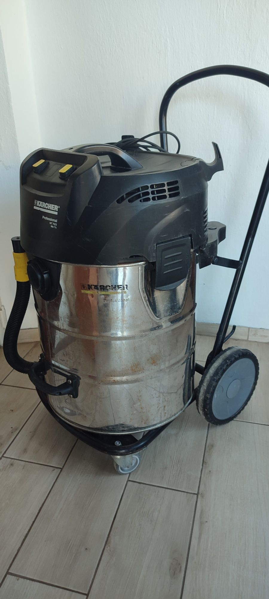 Пилосос професійний karcher nt 70/2 professional