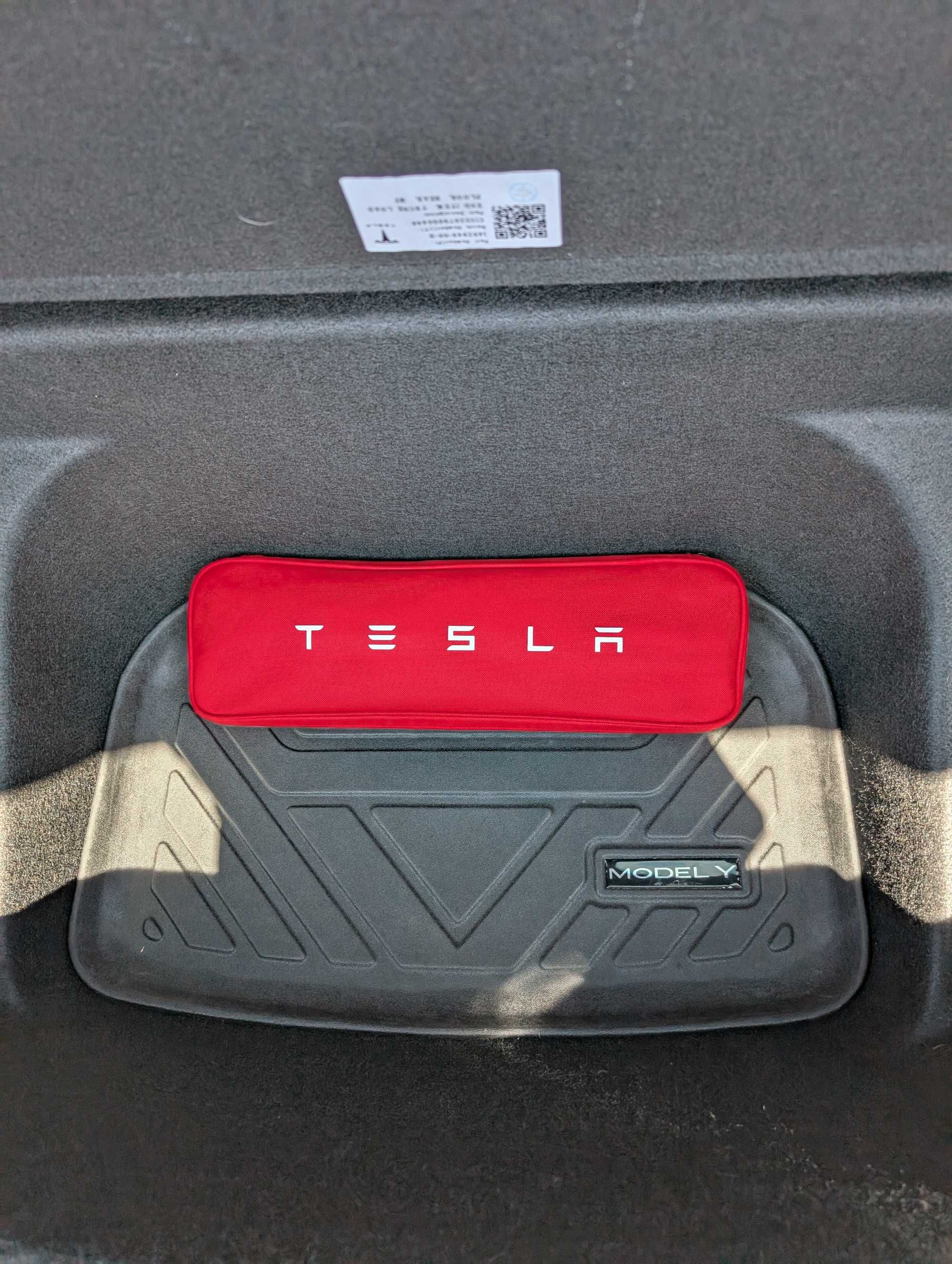 Tesla Model Y Long Range AWD c/ Acceleration Boost e EAP