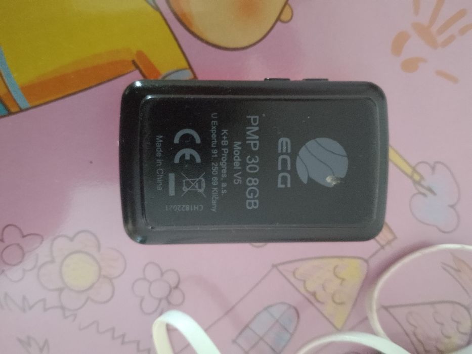 MP4-Плеер ECG PMP 30 на 8 Гб - Черный/Оранжевый