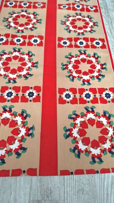 Bieżnik w mikołaje 40x120