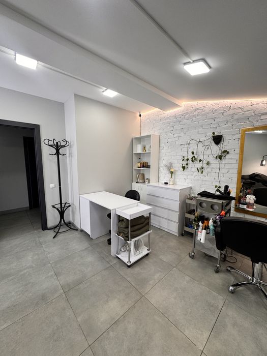 Продаж стуії краси