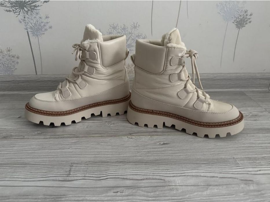 Ботинки Catwalk 37 розмір