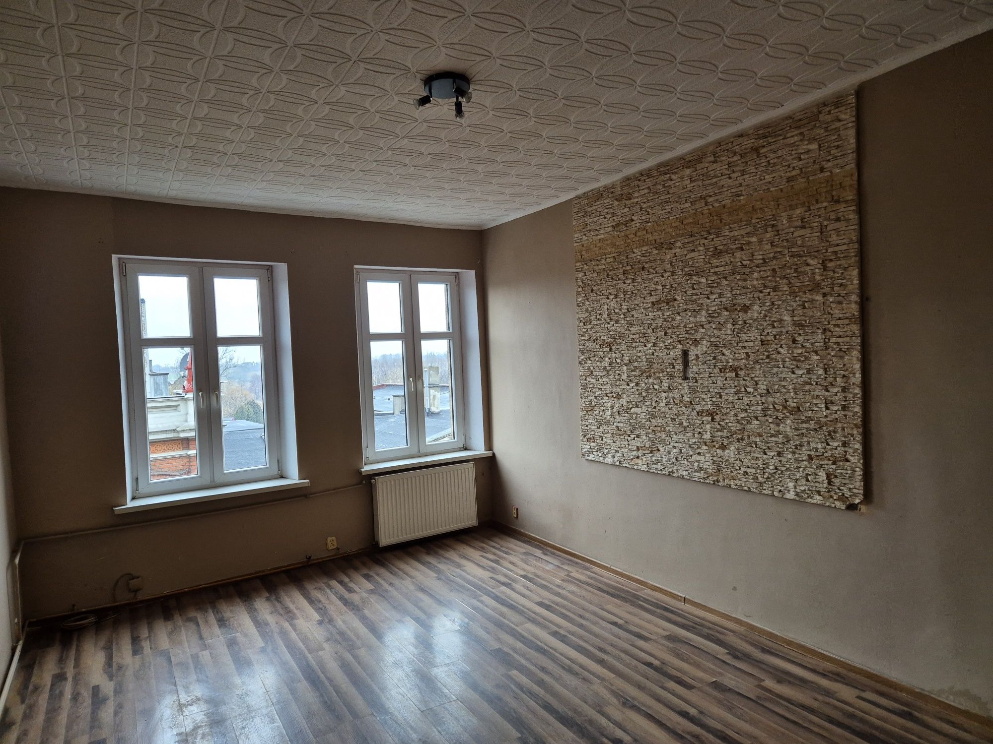 Wynajmę mieszkanie dwupokojowe w centrum Chełmży 46 m2 , 2p.