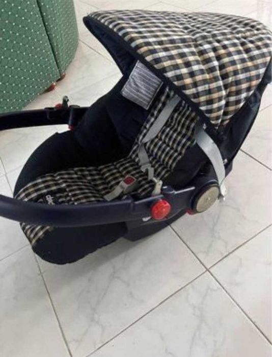 Carrinho bebê, alcofa e babycok